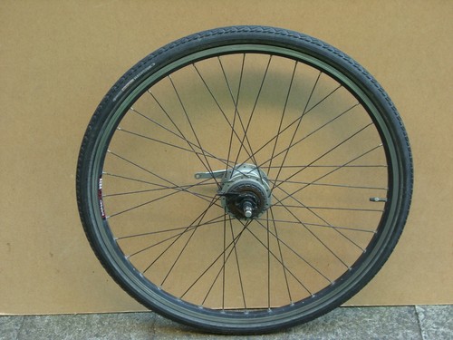Hinterrad mit shimano 8 - 28",