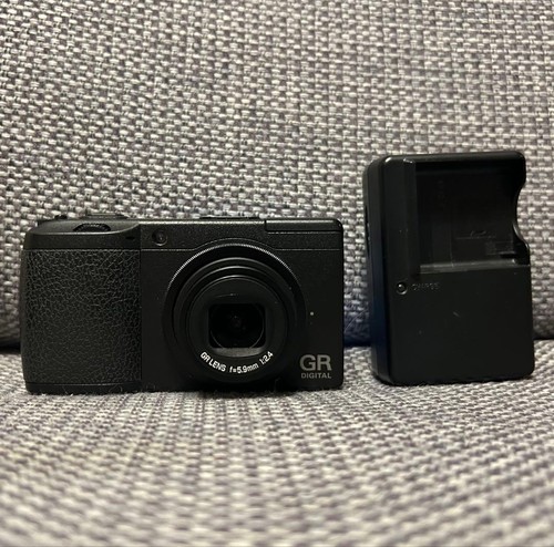 Ricoh digital ii - digital,