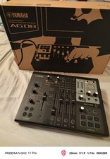 YAMAHA AG08 B Schwarz 8-Kanal