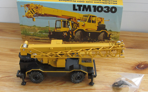 Mobilkran liebherr ltm 1030 - ltm,