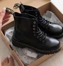 Dr. Martens Jadon Boots 37