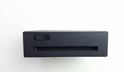 Toyota radio player - /, /