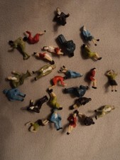 Figuren stehend, sitzend, gemischt, H0, ca. 45 Stk., gut erhalten