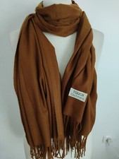 schöner weicher Schal