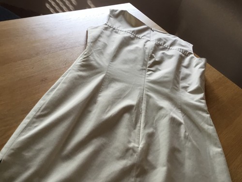 ärmelloses kleid von hirsch - Ärmelloses,