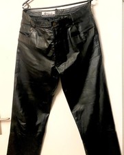 Herren  SCHWARZE LEDERHOSE GRÖßE -50