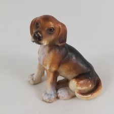 Schleich Sitting Beagle Dog