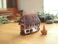 Keramik Räucherkegelhaus