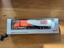 Herpa MB Axor 2 Achs Koffer
