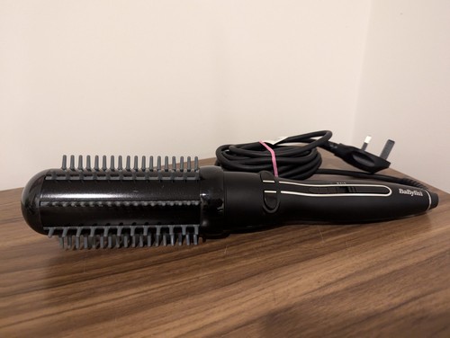 Babyliss hot brush - hot,