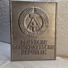 Altes DDR Grenzschild aus