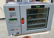 SALVIS LAB VACUCENTER RENGGLI