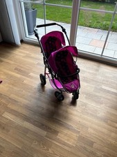 Puppenwagen für Zwillinge