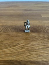 Ü-Ei Figur Wyatt Earp aus