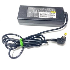 Fujitsu Limited A13-090P1A Laptop Netzteil 19V 4.74 A 90 W AC Adapter