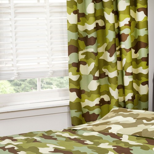 Camouflage 72 - camouflage, 66"