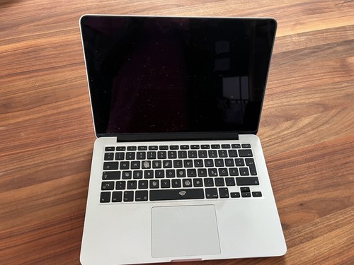 Macbook pro model - macbook,