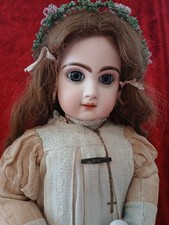 Antike französische Puppe