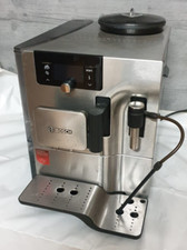 Kaffeevollautomat Bosch mit 16607 Abzügen, ohne Milchtank, Type: CTES30M,