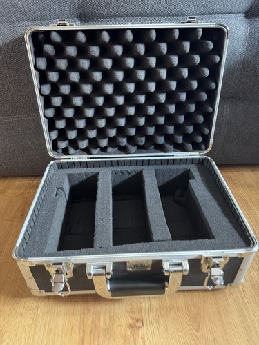 Koffer mit schaumstoffeinsatz - koffer,