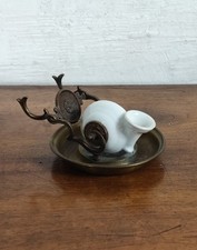 erhabene Tintenfass aus Bronze