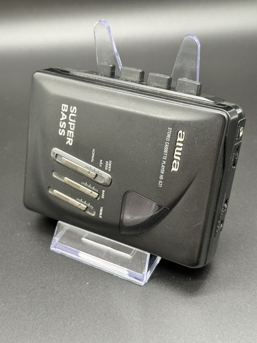 Achtung defekt aiwa - -,