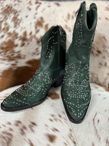 Rebecca white cowboy - rebecca,