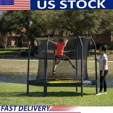 7.5 Ft Trampoline w/ Enclosure