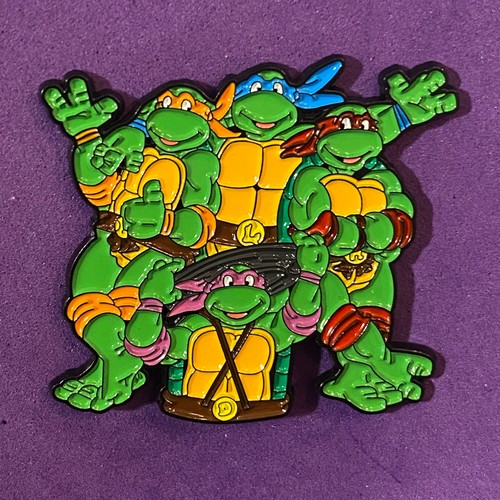Anstecknadel pin badge - /, /