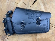 Side Pocket King Skull Bottle