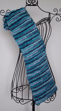 Handgestrickter schal loop - schal,