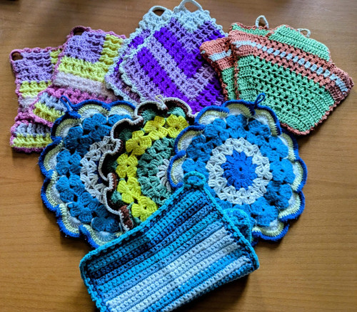 Konvolut topflappen aus - topflappen,