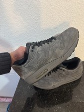 Nike Air Max  Grau Wildlederoptik 44,5