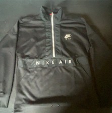 Nike Air Windbreaker Jacke In Schwarz