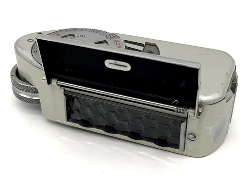 Leica meter - meter, m