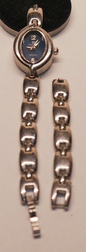 Silberfarbene damen armbanduhr - silberfarbene, damen-armbanduhr