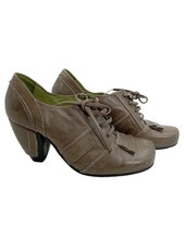 Tiggers Damen Schnürschuhe