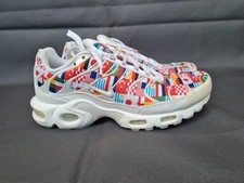 Nike Air Max International