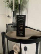 Lacura - SNAPSHOT READY -