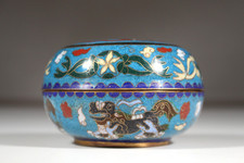 Chinesische Cloisonné