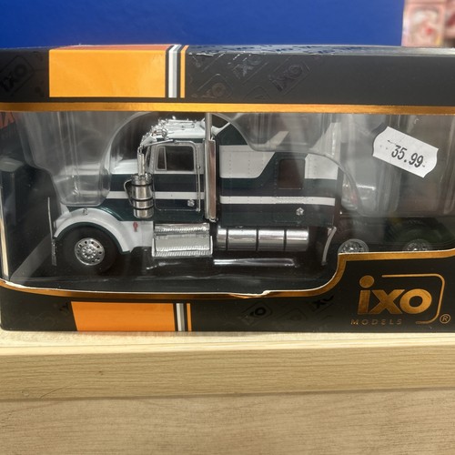 Ixo kenworth w900 - kenworth,