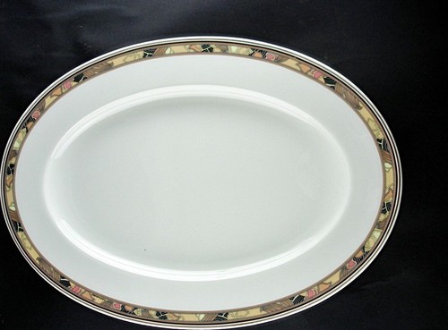 Hutschenreuther brocade bone - brocade,