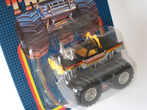 Matchbox ruff trek holden - matchbox,