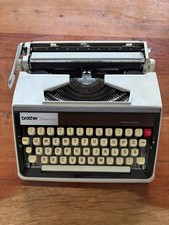 Schreibmaschine Brother Deluxe
