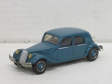Citroen Traction 22 Limousine in türkisblau, ohne OVP, Heco Modeles, 1:43