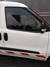 Opel Combo D Tür vorn rechts Beifahrertür polarweiss 249 Bj.2014