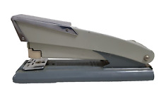 Org. NOVUS Heftgerät B21 mechanisch • Oberlademechanik • grau • vintage 50/60er