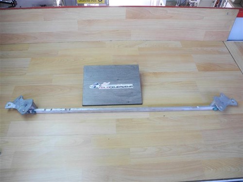 Audi 4d domstrebe - s8, d2
