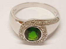 Schmuck Ring Weißgold 375 Chromdiopsid Diamanten 1,01ct RW18 Ä575