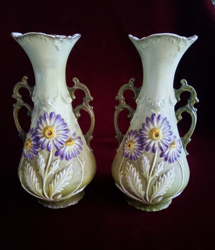 Vasen mit floralrelief art - 2,